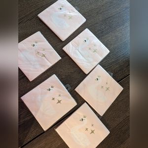 6 packs of Spritz Lunch Napkins